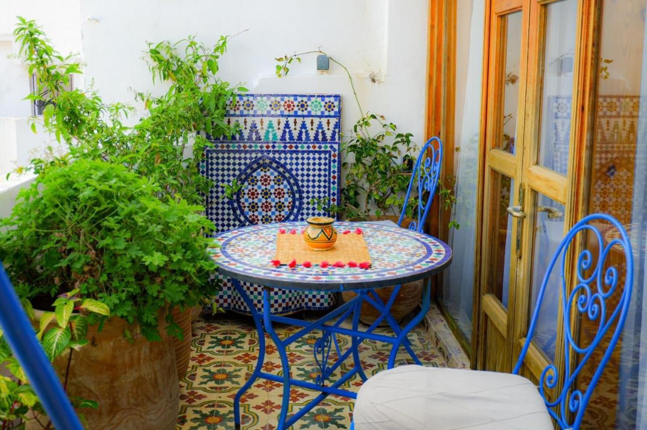 Dar L'Alhambra Hotel Танжер Екстериор снимка