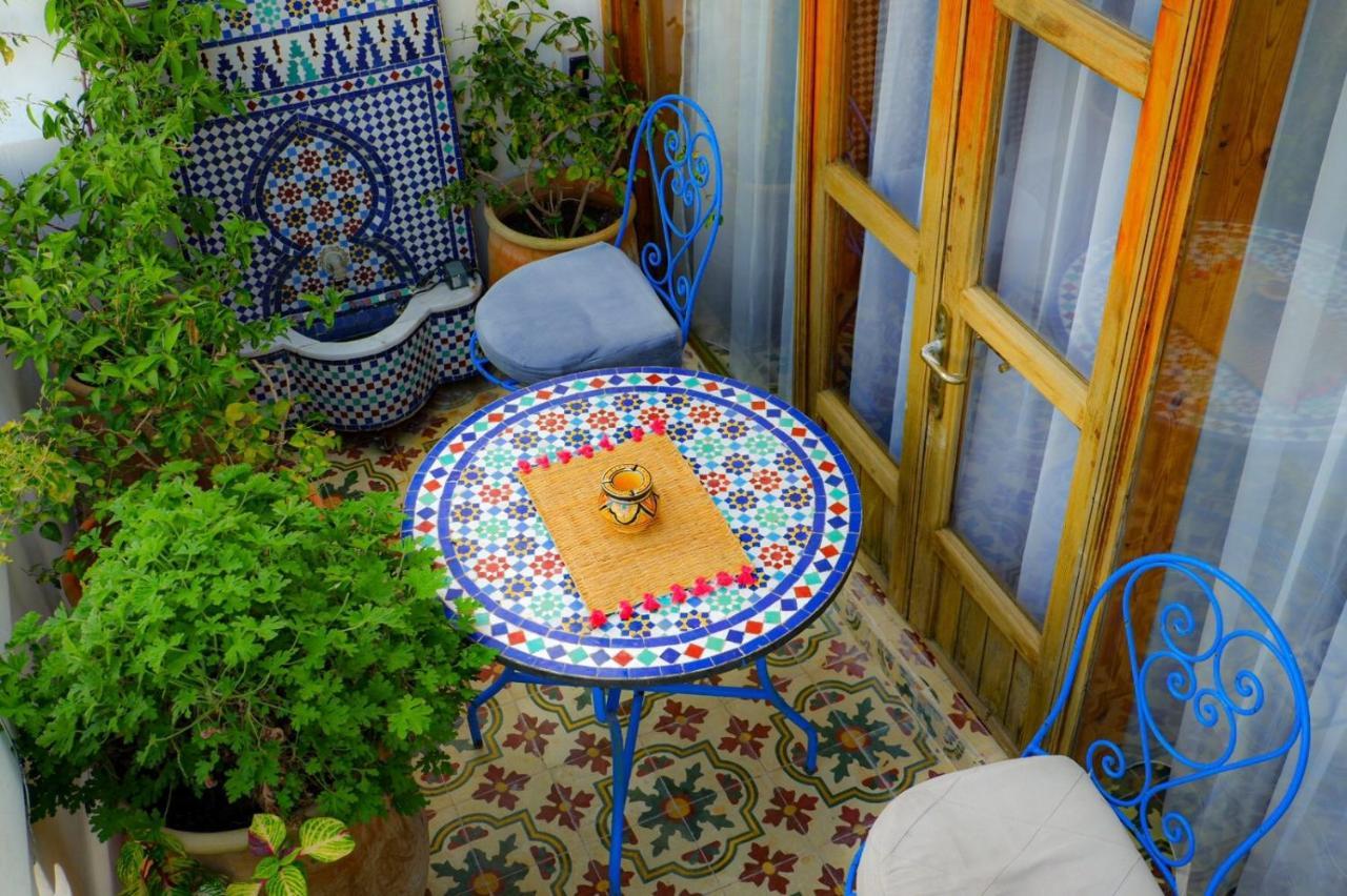 Dar L'Alhambra Hotel Танжер Екстериор снимка