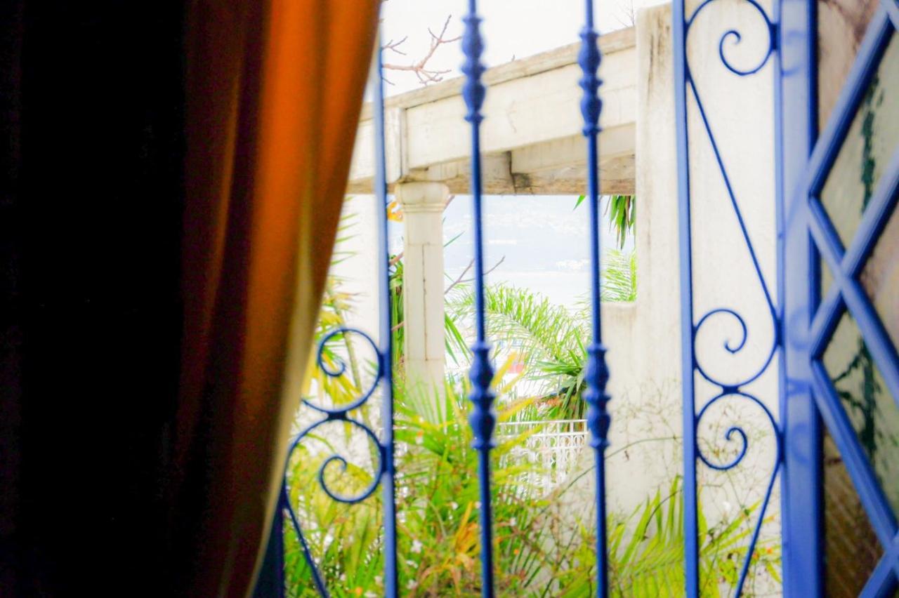 Dar L'Alhambra Hotel Танжер Екстериор снимка