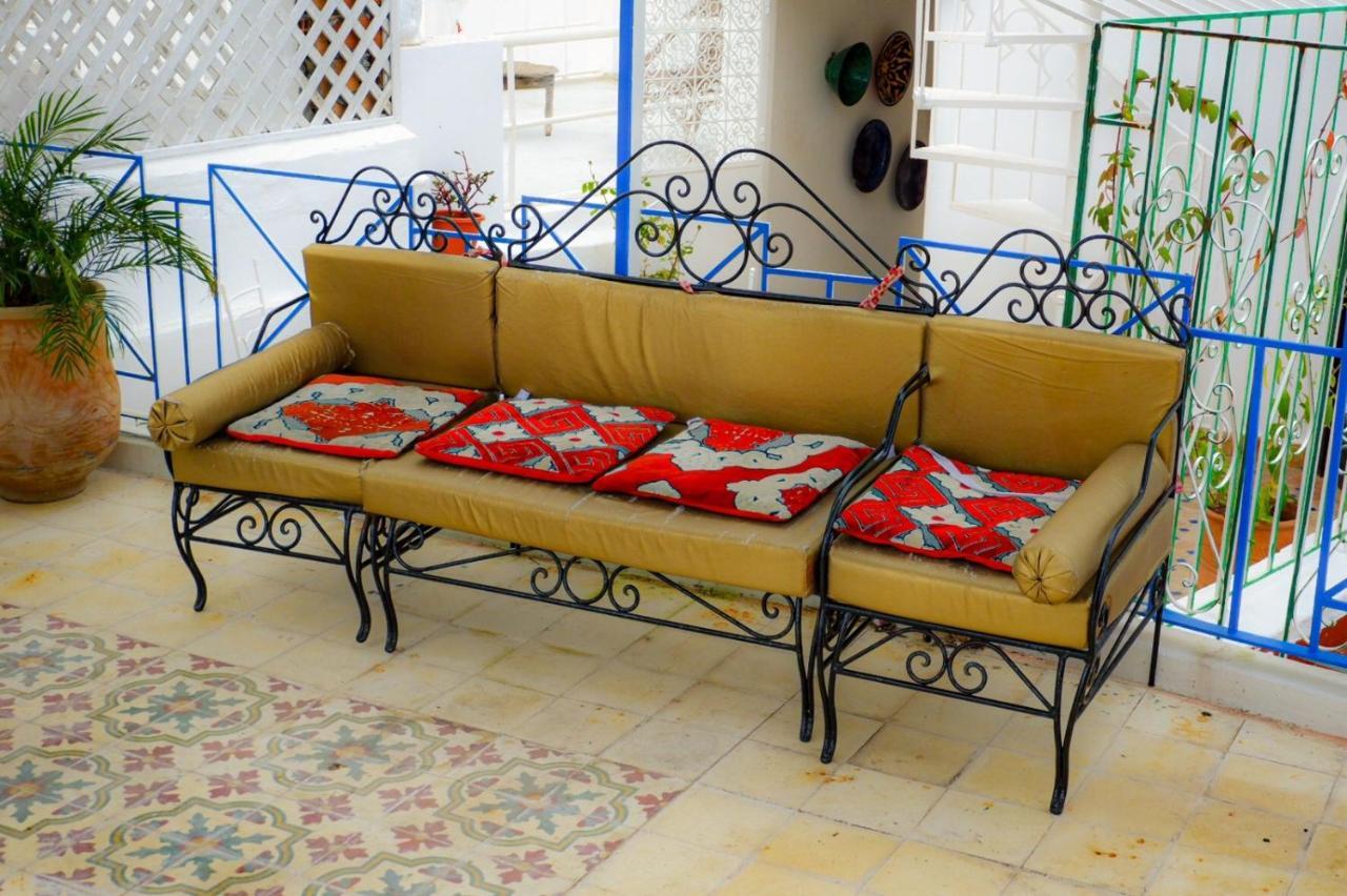 Dar L'Alhambra Hotel Танжер Екстериор снимка